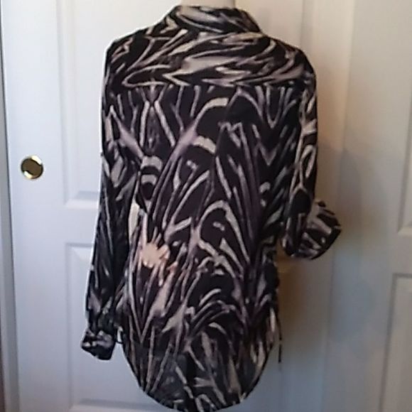 CALVIN KLEIN BLOUSE TOP RUCHED SIDES BUTTON UP SLEEVE ANIMAL PRINT - Picture 10 of 10